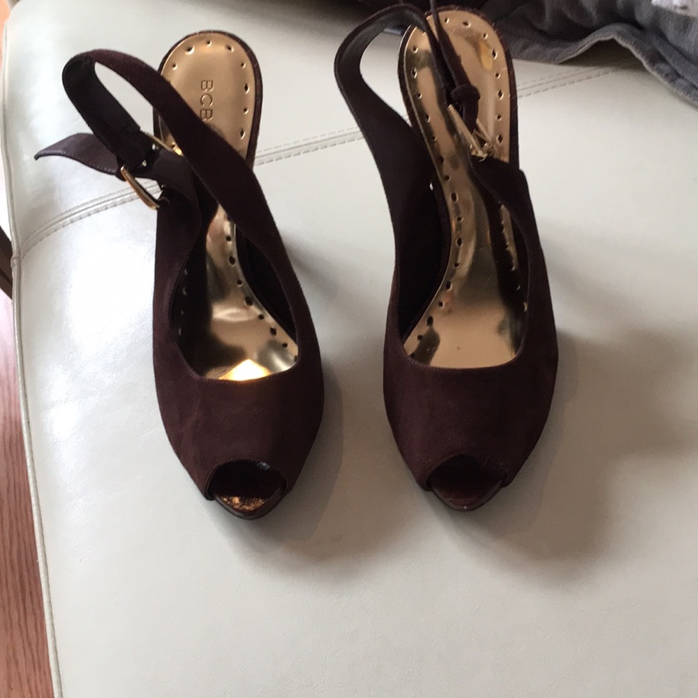 BCBG Brown leather suede like peep toe sandals.